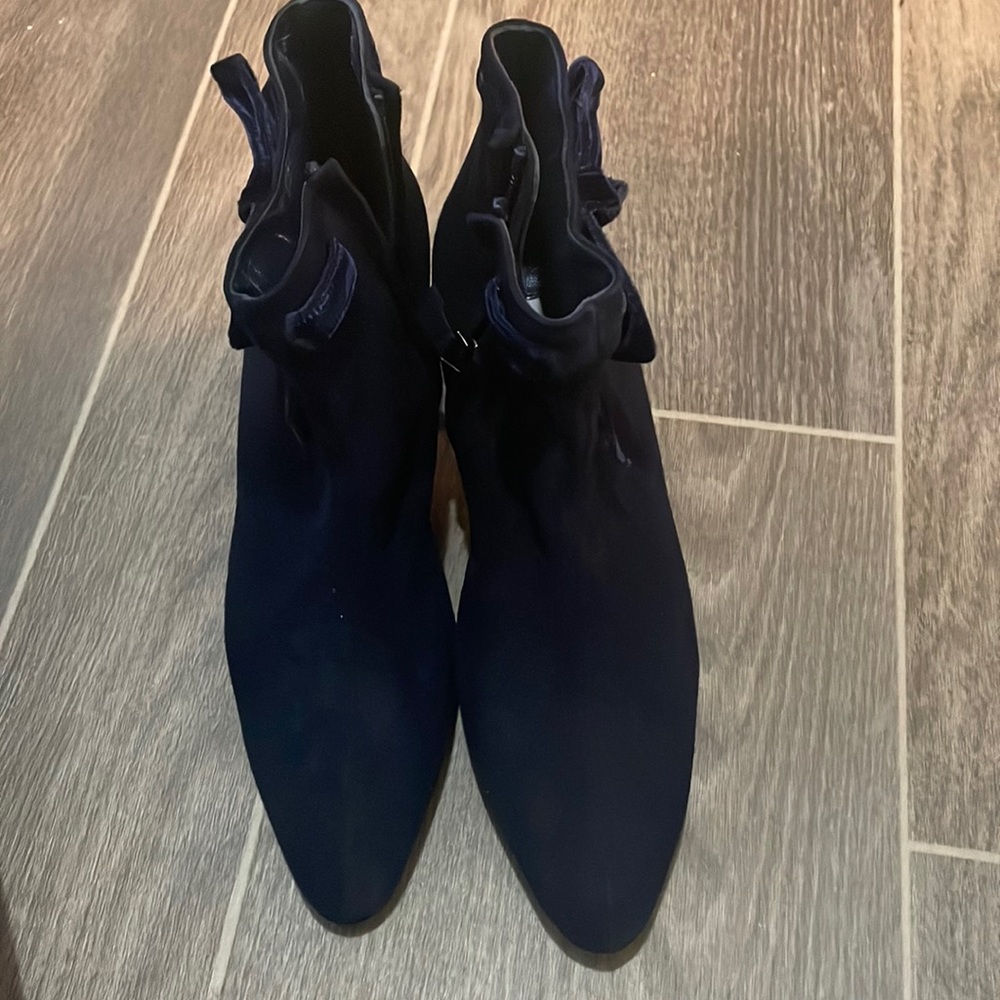 Manolo Blahnik suede navy boots